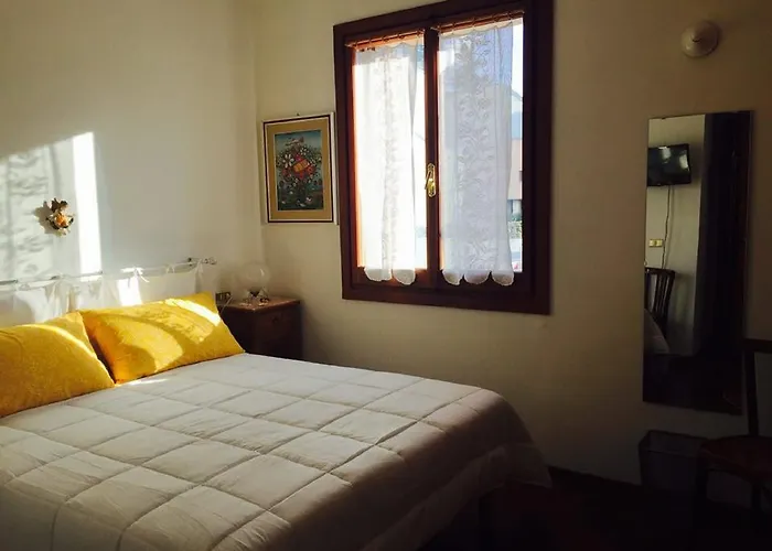 Il Di Annita Couette-café *